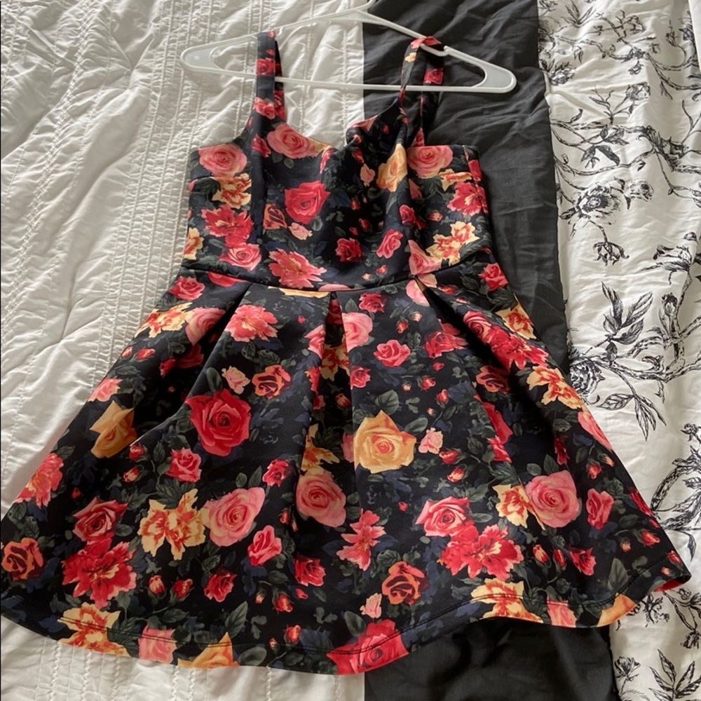 Floral mini a line dress